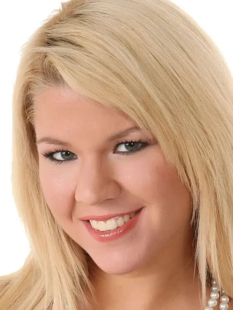Zorah White Biography: Wiki, Age, Career, Height, Weight, Husband, Net Worth & More
